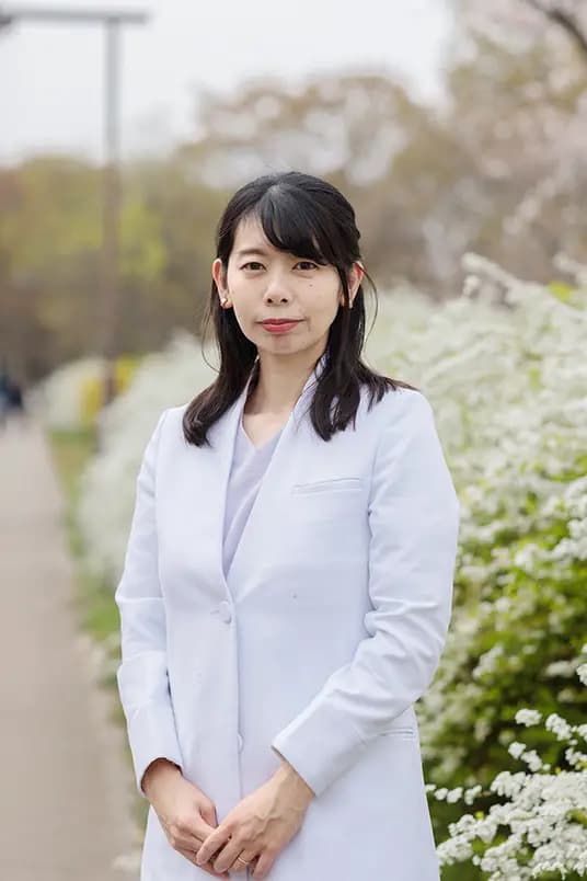 江角真梨子 先生